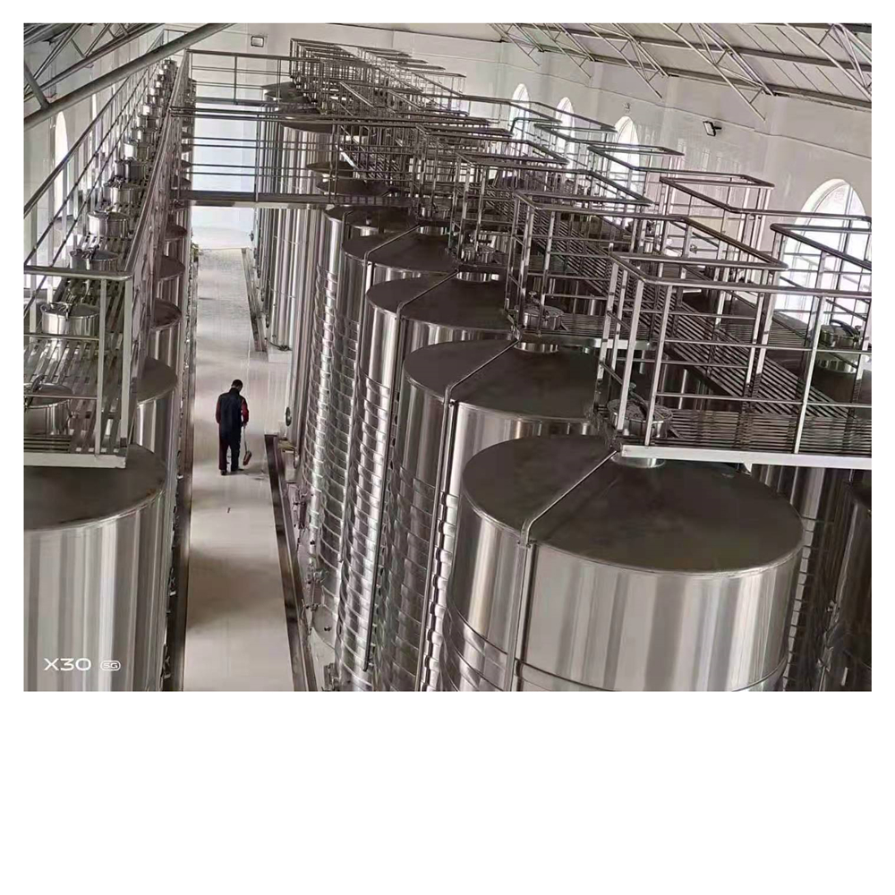 Tanque de almacenamiento de fermentación de vino a gran escala
