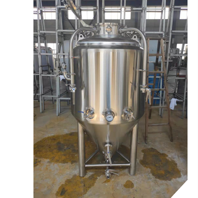 Tanques de fermentación cónicos de acero inoxidable